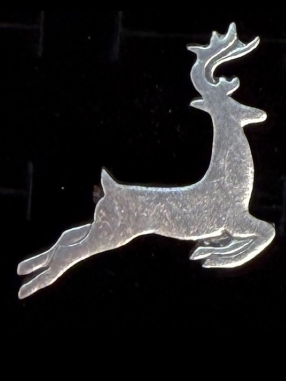 Vintage aged, Silvertone, reindeer Reindeer Brooch pin